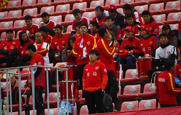 延边足球昂着头告别中超，这支“清流”值得所有敬意