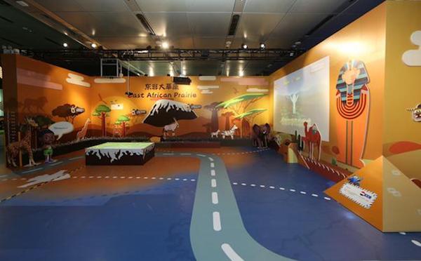 面对“手机控”孩子们，态度强硬可能会适得其反