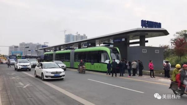 全球首列智轨列车预计明年春节株洲正式运行：可实现无人驾驶
