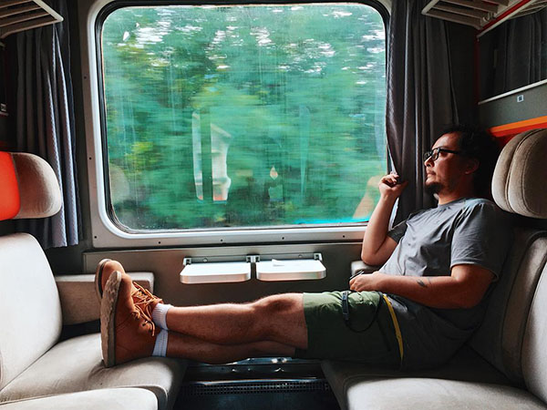 在塞尔维亚，一个火车司机要撞死20个人？