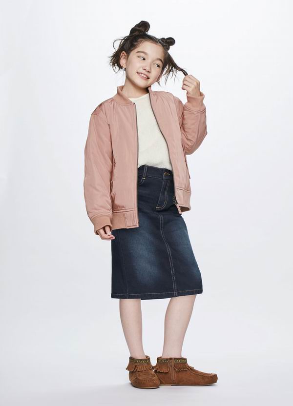 忽冷忽热的秋季，这些拉链衫最适合好动的孩子穿着