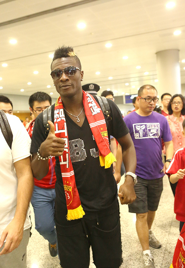 吉安开起航空公司，又一个从CCTV5到CCTV2的男人