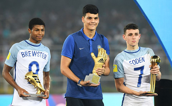 英格兰又拿世界杯冠军了，现在压力来到了大哥们一边