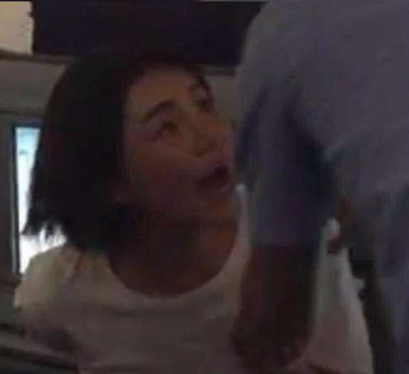 国航回应国安球员李磊袭警事件：警方只是将涉事旅客带离