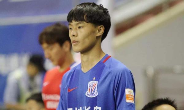 中国足球又有了一颗新星！出身根宝基地，人送外号“刘如麻”