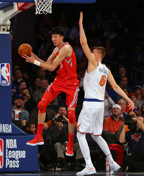 周琦NBA生涯首次得分！靠罚球破荒，4分钟拿3分