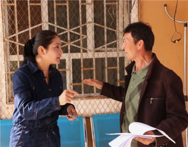 女足“中场大脑”变身南疆脱贫先锋：每周为村民开设三次夜校