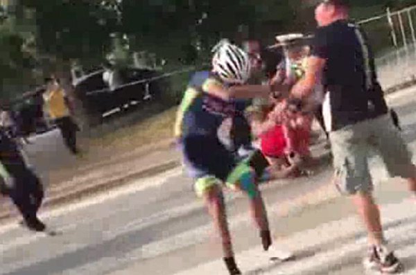 中国自行车协会回应选手打架：将调查处理，对暴力零容忍