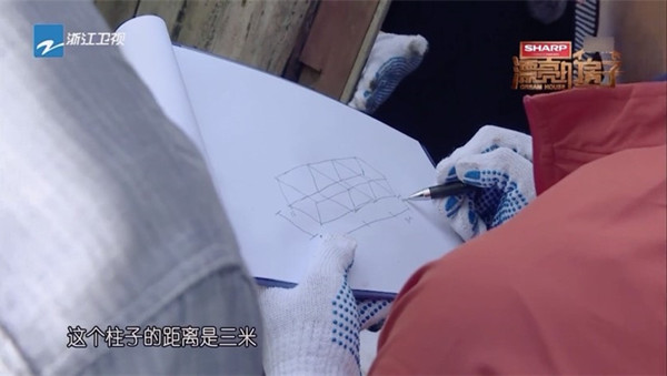 看吴彦祖冯德伦“盖房”，不如看他俩唠嗑