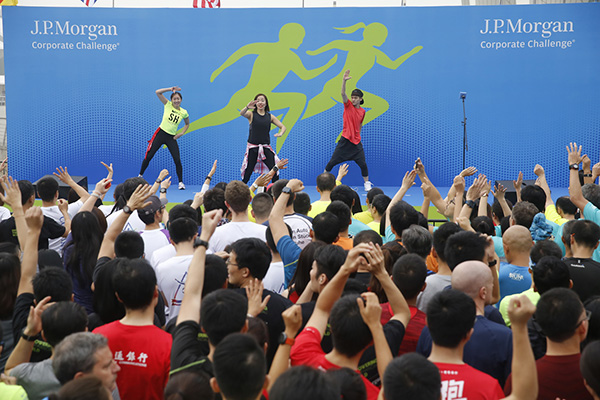 有个爱跑步的老板，运动量原来也要绩效考核