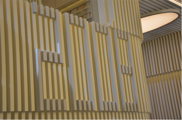 探班｜张翰说这次扮演的总裁有些不一样