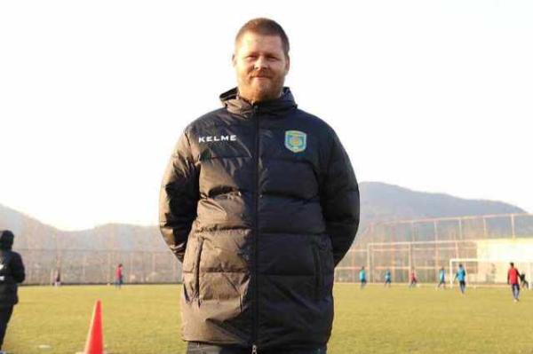 12年换9任主帅！布鲁诺下课，冰岛人约埃尔松执教中国女足