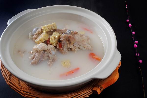 辟谣｜补钙会引起肾结石？喝骨头汤可以补钙？