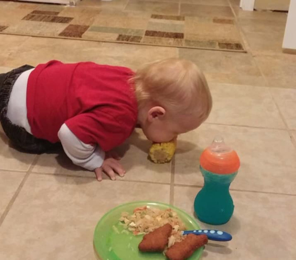 孩子们那些让你想笑的吃相