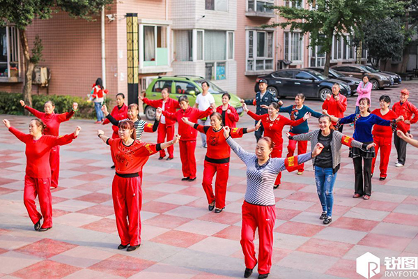 你双11的快递这么“快”，可能是广场舞大妈送的