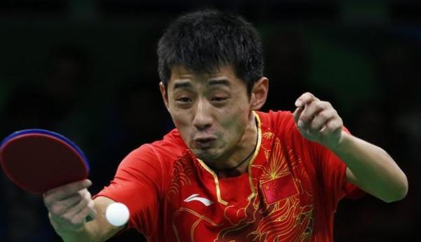 中国男乒德国遇尴尬，8人出战仅1人进四强