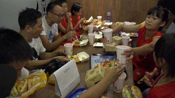 独家｜回访留守儿童篮球队：只希望篮球能给她们一条出路