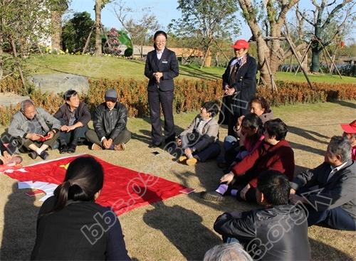 学习贯彻十九大 党的温暖御寒霜.JPG