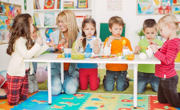 给孩子挑选靠谱的托幼机构，先问问这16个问题