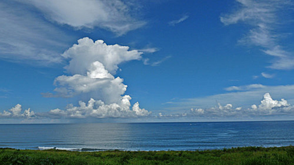 在台湾花莲，古道与夜市同样不朽