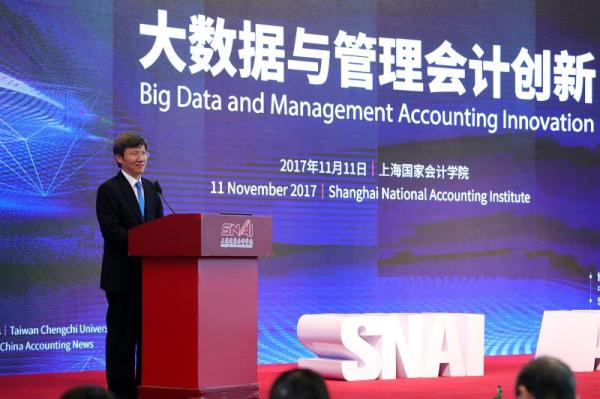 大数据、人工智能时代会计为何不会失业？数据价值得靠人挖掘