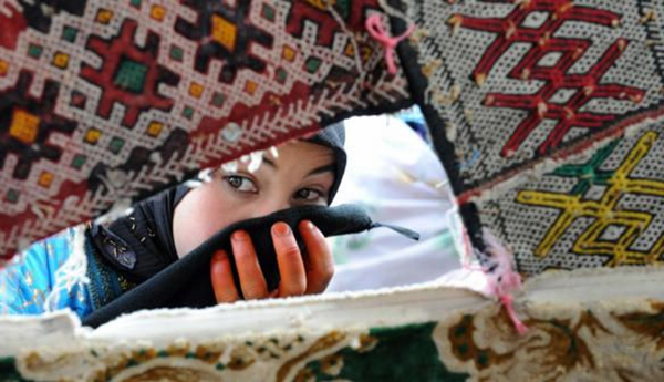 摩洛哥奇遇记：一件长袍、一次婚礼还是一场骗局？