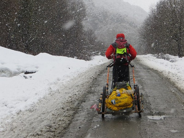 10467公里249个马拉松，英国夫妇跑步穿越南美洲