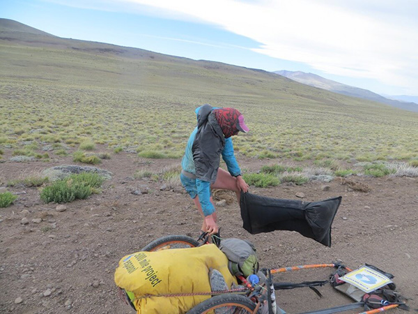 10467公里249个马拉松，英国夫妇跑步穿越南美洲