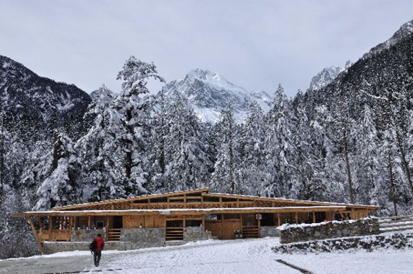 新华社：落实全民健身也要推进“厕所革命”，这是战略保障