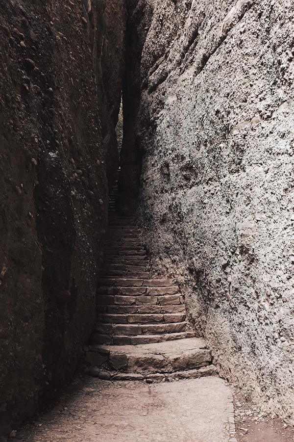 重走古蜀道，寻觅散落于民间的秦汉往事