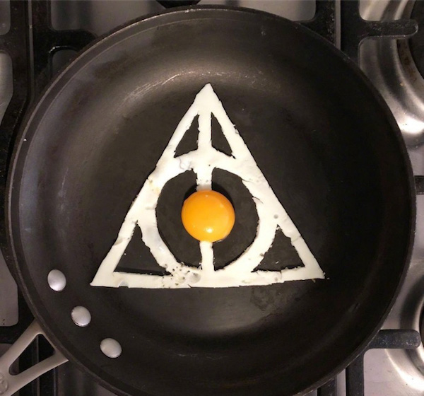 骨骼清奇的煎蛋展览，让妈妈们做早餐时脑洞大开