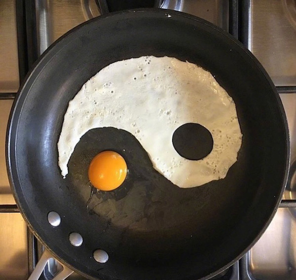 骨骼清奇的煎蛋展览，让妈妈们做早餐时脑洞大开