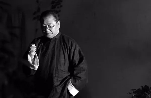 问吧精选｜范伟：文艺电影还会演，春晚就不成了