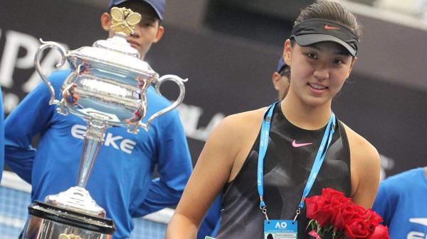 中国有了“莎拉波娃”！16岁1米82，甜美长相更是吸粉