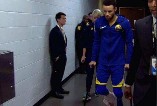 库里脚踝扭伤缺阵两周！但就是这脚踝顽疾，成就了变态三分