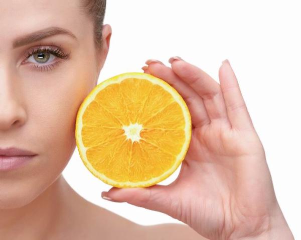 网传维生素C美白又抗癌？专家：能防感冒，其他别指望