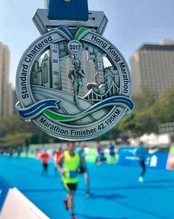 为一款马拉松奖牌也是操碎心，他们把百年西泠印社都请来了