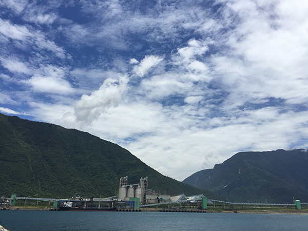 台湾最大水泥公司转型之路：希望十年内环保业务占营收的三成