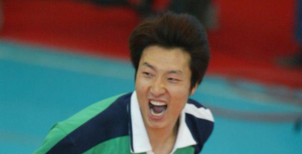 原中国男排主力接应陆飞因病去世，年仅38岁