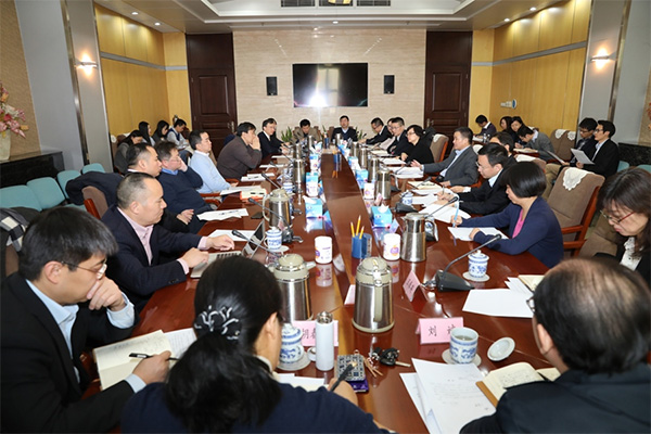 潘功胜：外汇管理工作要坚持服务于国家对外开放新格局