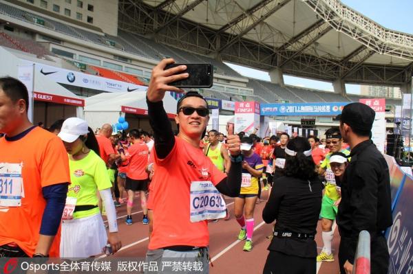 被自拍和朋友圈倒逼的改革，中国马拉松有了“起终点”文化
