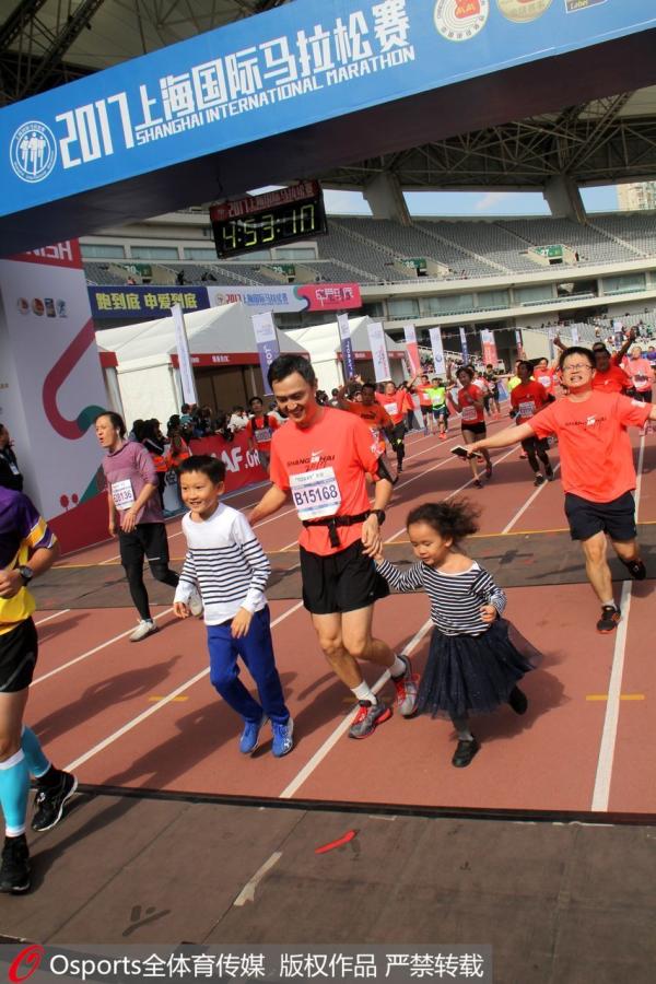 被自拍和朋友圈倒逼的改革，中国马拉松有了“起终点”文化