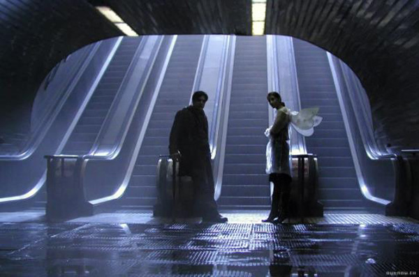 睡不着｜与地铁赛跑的人