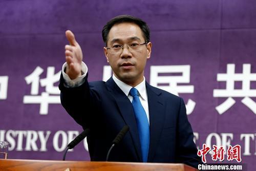 俄罗斯借供暖季加价向中国出口天然气？商务部：暂未监测到