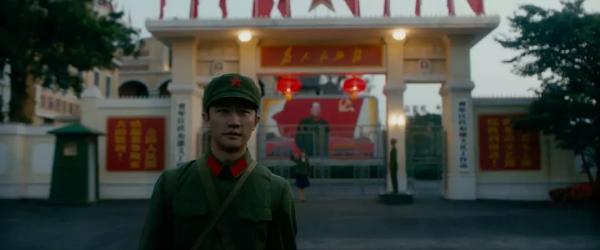 《芳华》：对自己的过去和现在，冯小刚的态度都是暧昧的