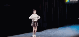 关晓彤和马可“真的是全身心扑在了艺术作品上”