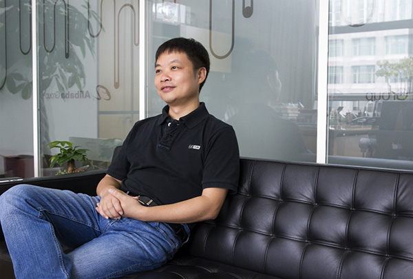 阿里创投拿下小鹏汽车10%股权，BAT造车三国杀升温