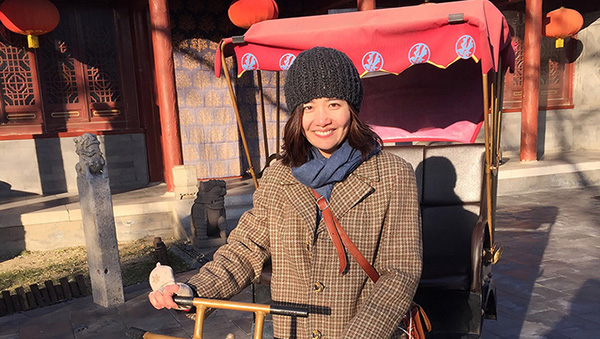 北京什刹海三轮车夫招新，来了个30岁的意大利海归女硕士