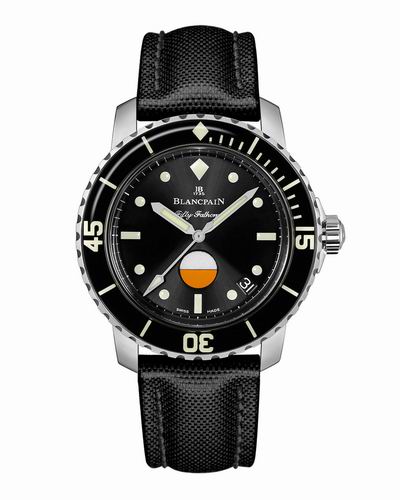 这个展览汇聚了数百件孤品腕表与珠宝