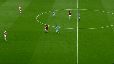 罗西基退役了，“绿茵莫扎特”感动阿森纳：足球还有忠诚可言